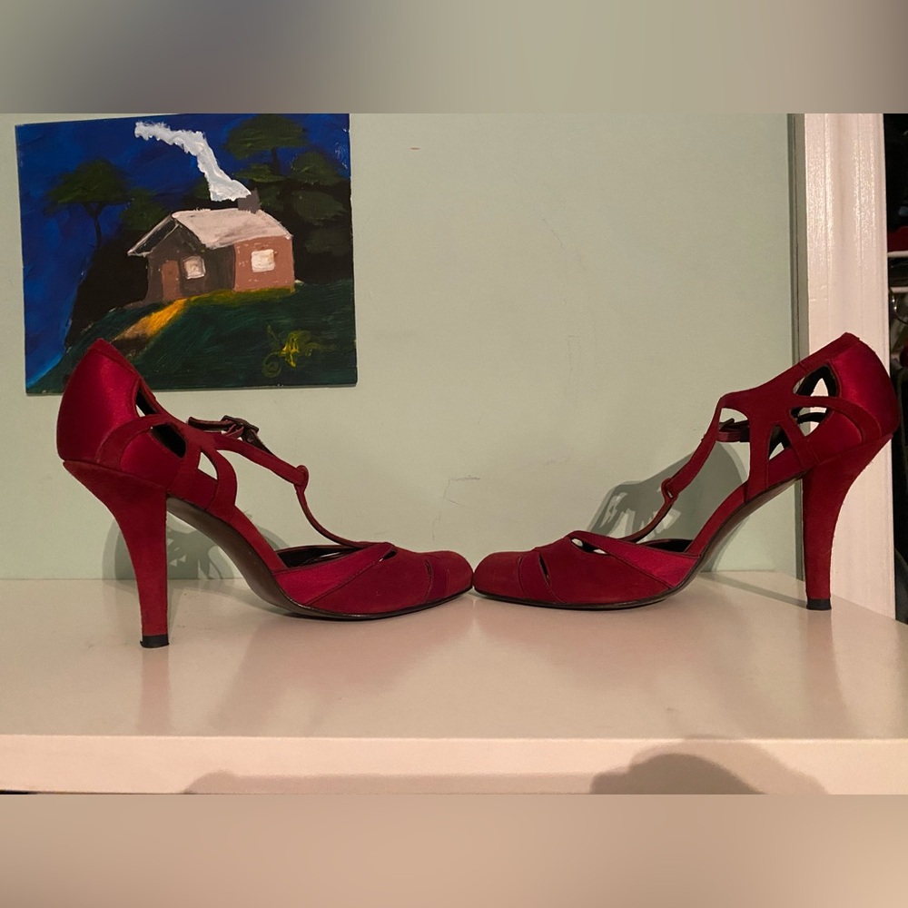 Stuart Weitzman Heels - Picture 5 of 12